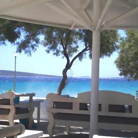 Panorama -breakfast Included- 2* Aliki (Paros)